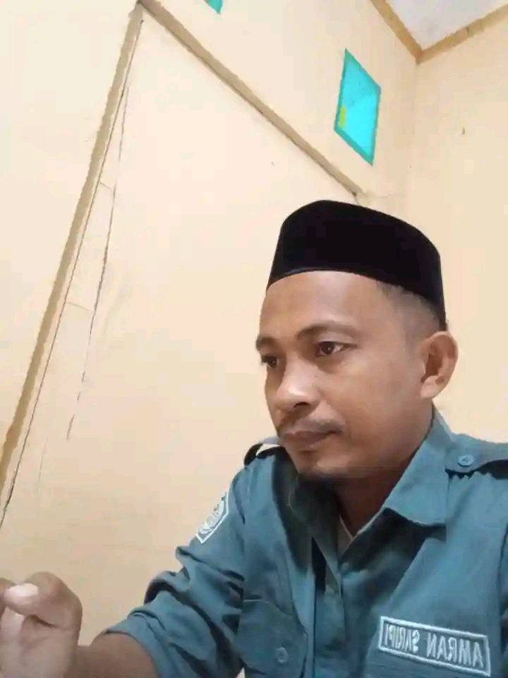 Amran Saripi 